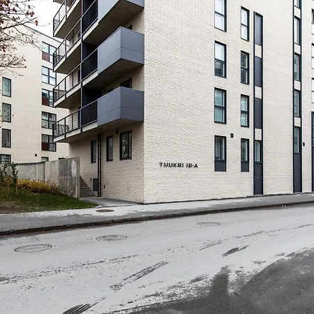 Center Parking Space * Tallin