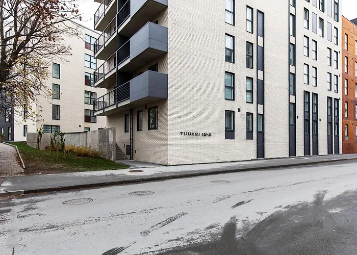 Center Parking Space * Tallin