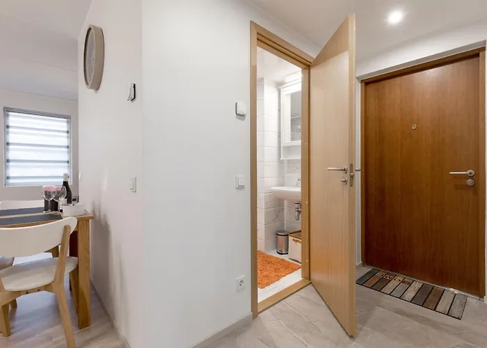 Center Parking Space Lägenhet *